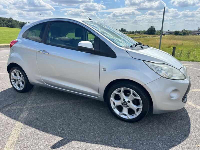 FORD KA
