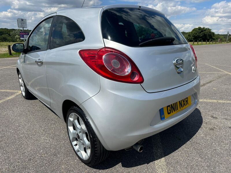 FORD KA