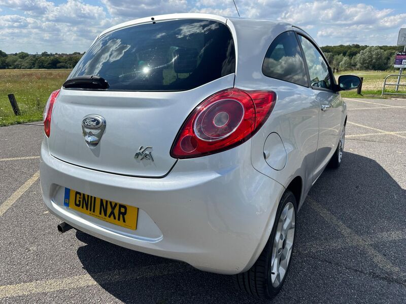 FORD KA