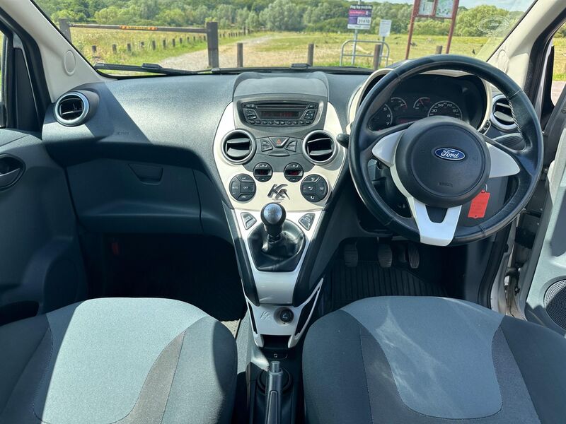 FORD KA