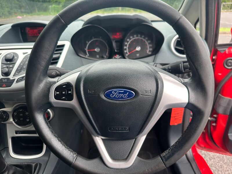 FORD FIESTA