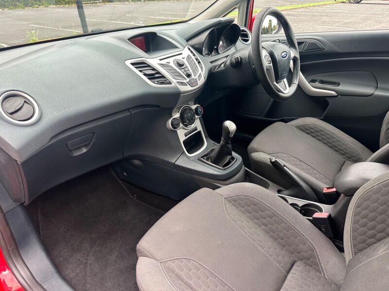 FORD FIESTA