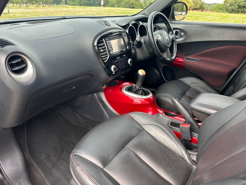 NISSAN JUKE