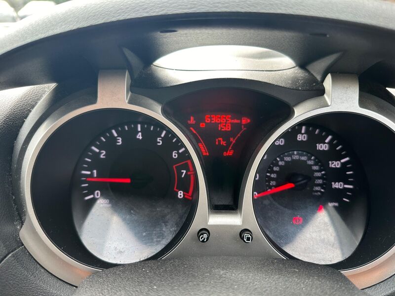 NISSAN JUKE