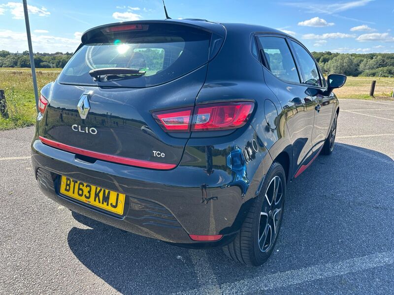 RENAULT CLIO