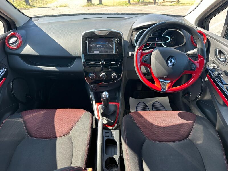 RENAULT CLIO