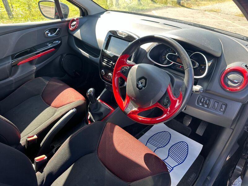 RENAULT CLIO