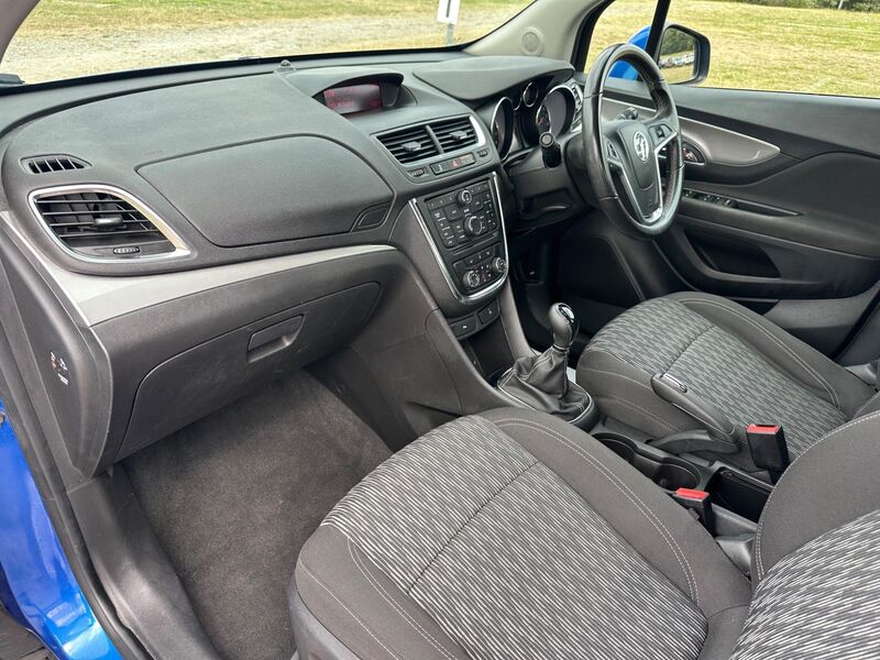 VAUXHALL MOKKA