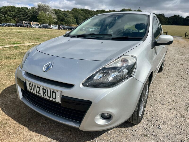 RENAULT CLIO