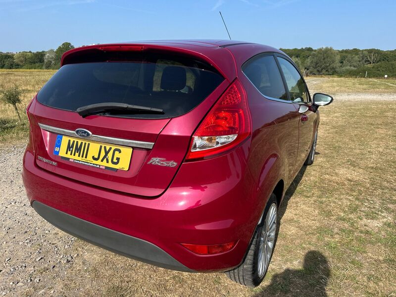 FORD FIESTA