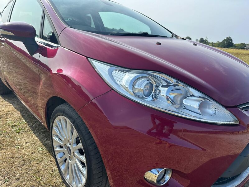 FORD FIESTA