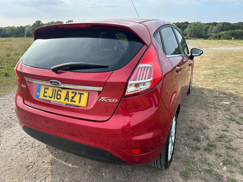 FORD FIESTA