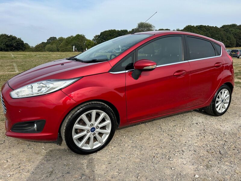 FORD FIESTA