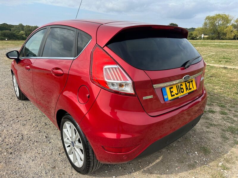 FORD FIESTA
