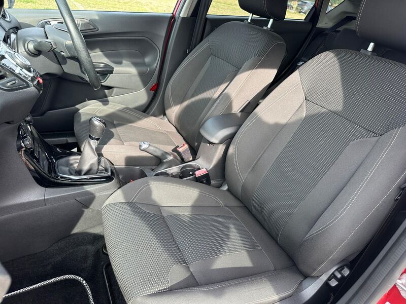 FORD FIESTA