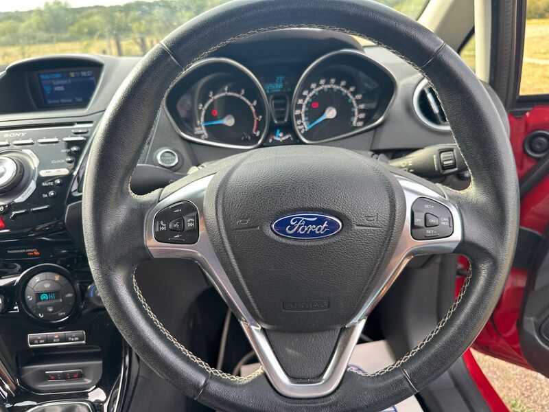 FORD FIESTA