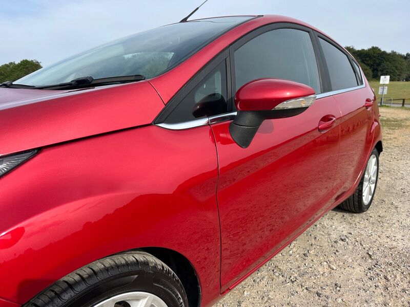 FORD FIESTA