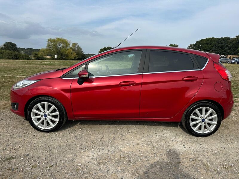 FORD FIESTA