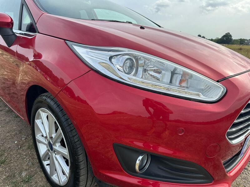 FORD FIESTA