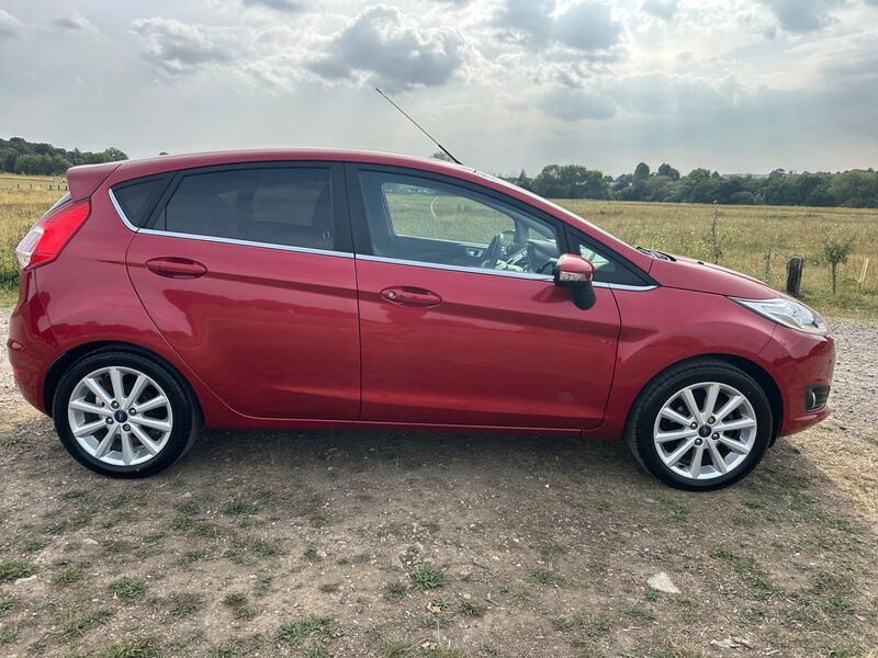 FORD FIESTA