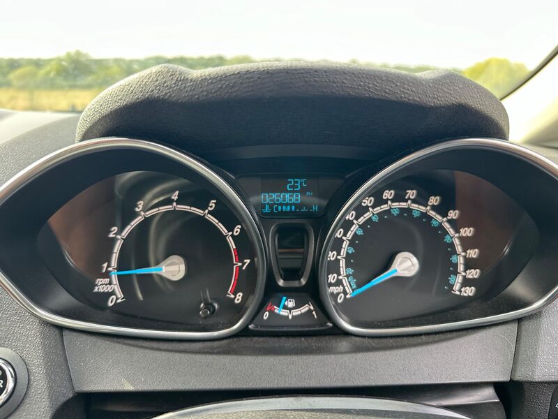 FORD FIESTA