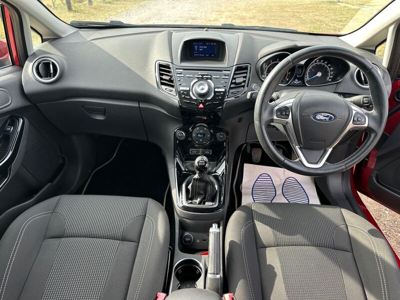 FORD FIESTA