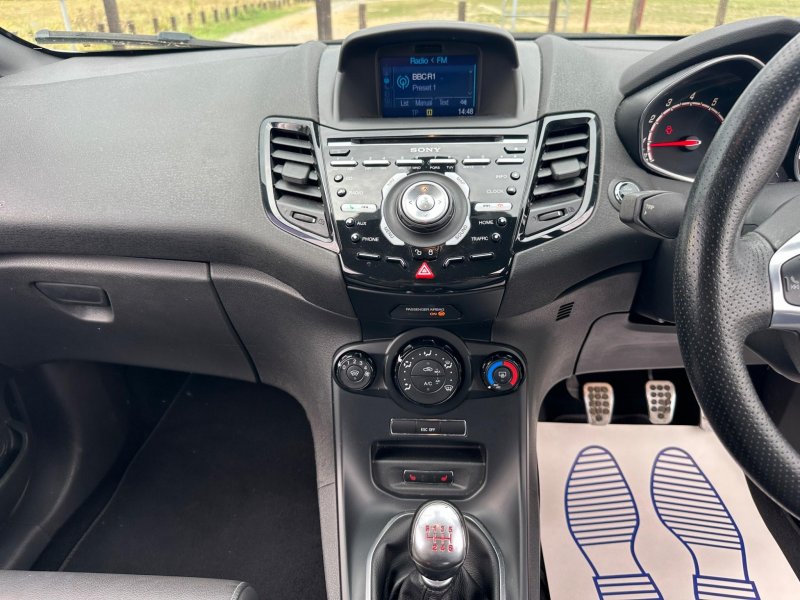 FORD FIESTA