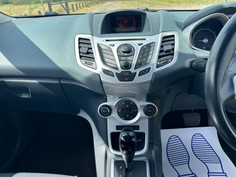 FORD FIESTA