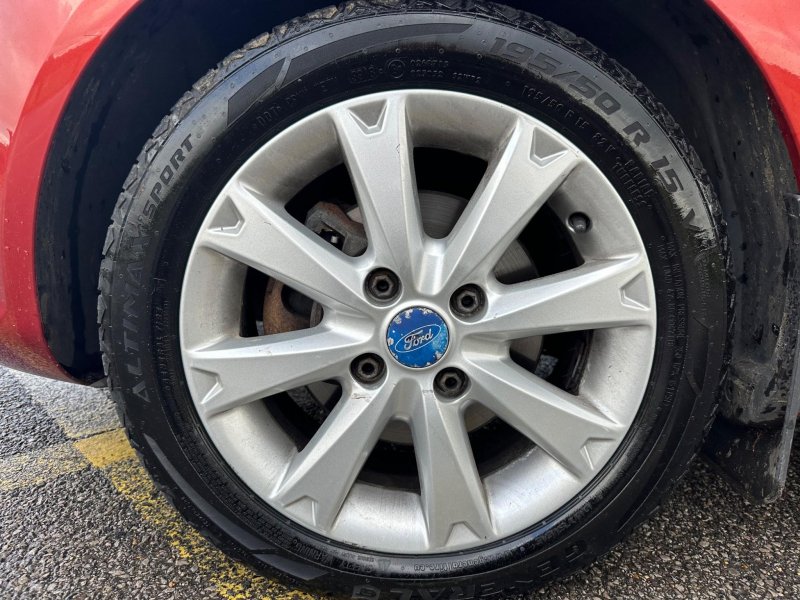 FORD FIESTA
