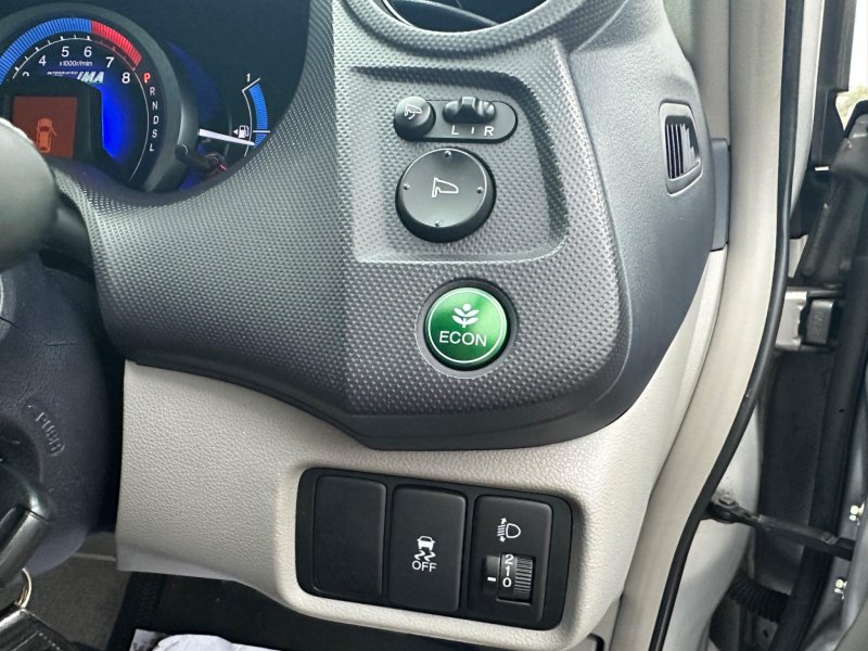 HONDA INSIGHT