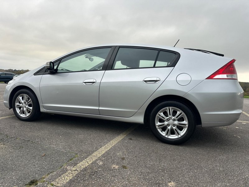 HONDA INSIGHT