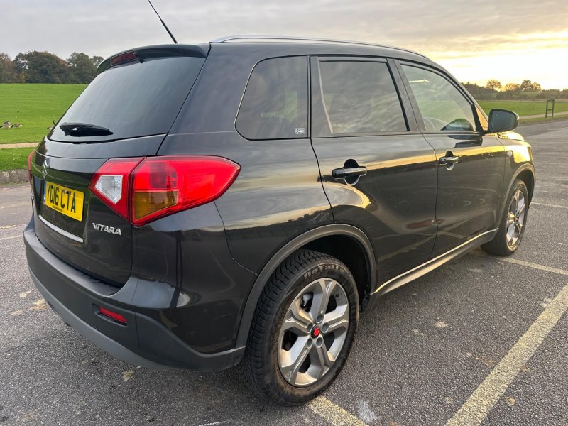 SUZUKI VITARA