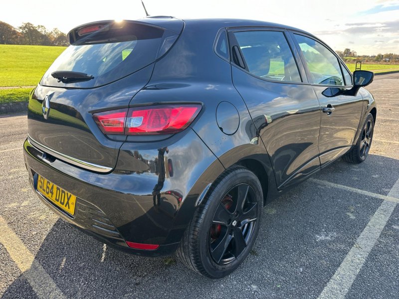 RENAULT CLIO