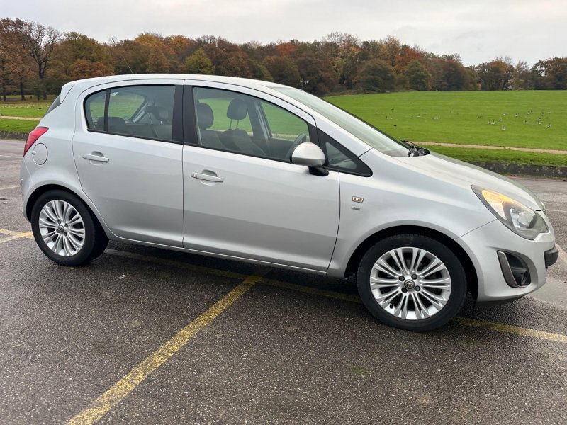 VAUXHALL CORSA