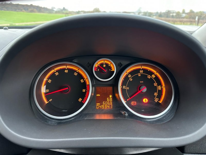 VAUXHALL CORSA