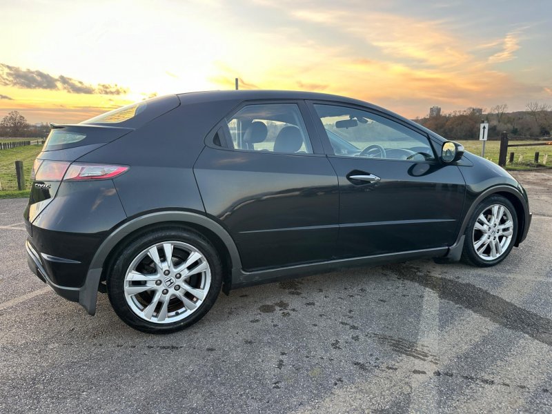 HONDA CIVIC