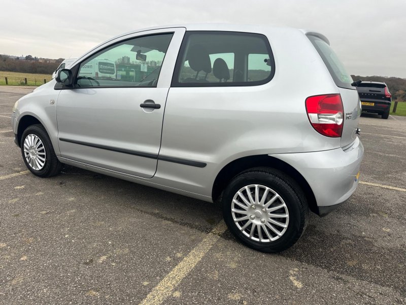 VOLKSWAGEN FOX