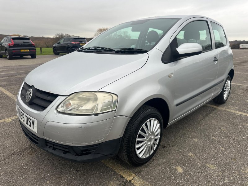 VOLKSWAGEN FOX
