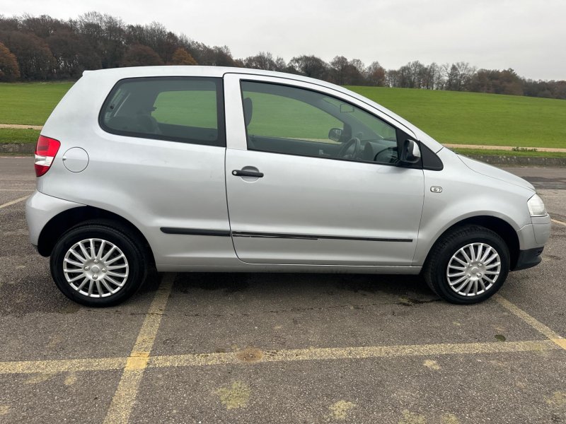 VOLKSWAGEN FOX