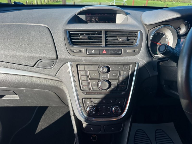 VAUXHALL MOKKA
