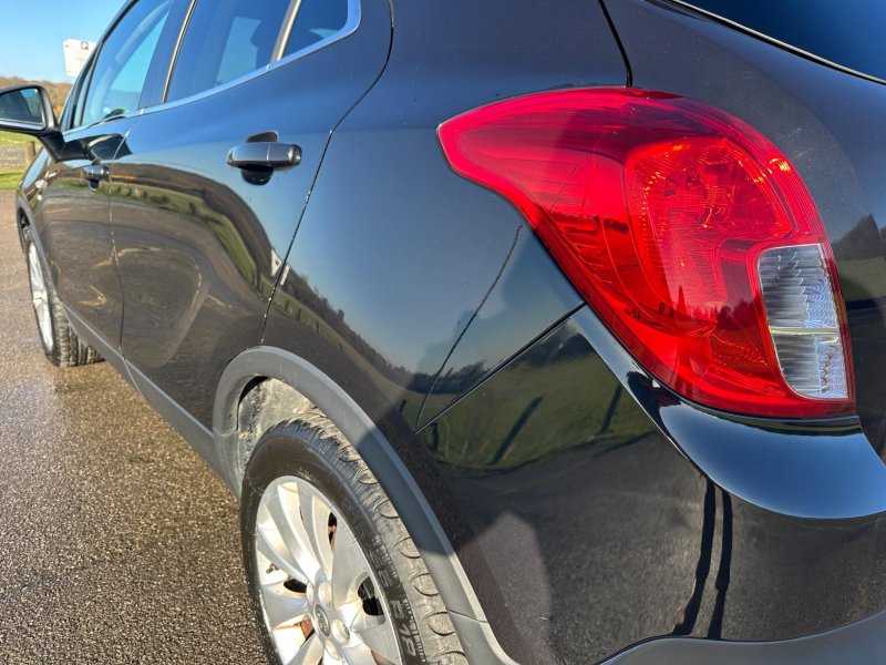VAUXHALL MOKKA