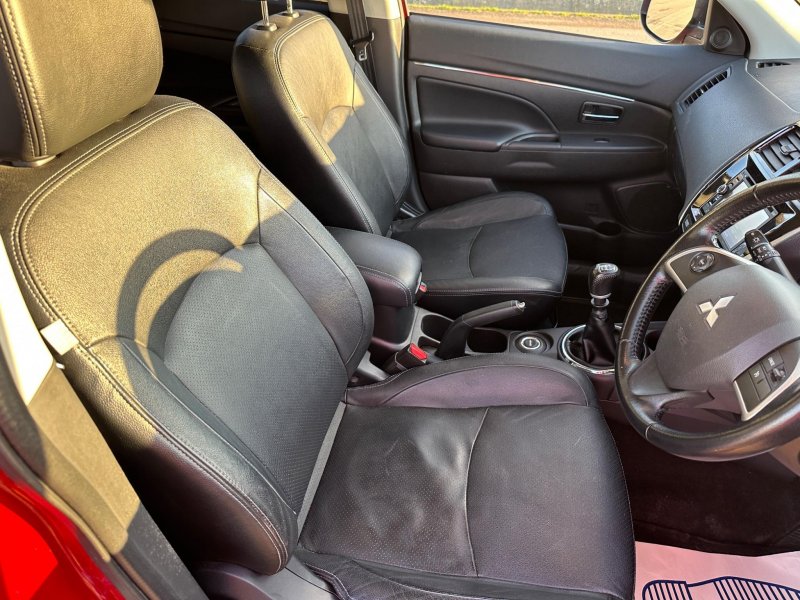 MITSUBISHI ASX