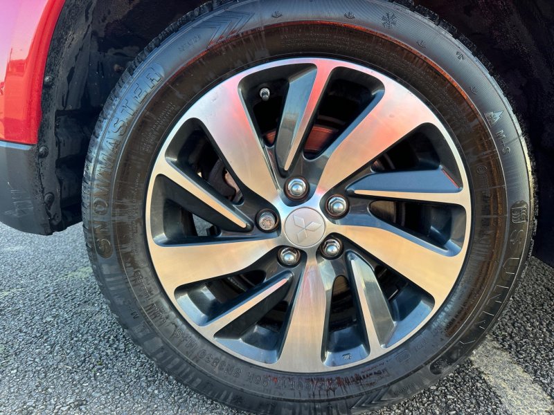 MITSUBISHI ASX