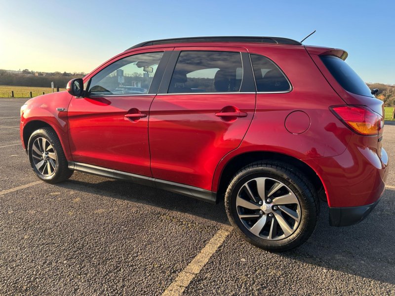 MITSUBISHI ASX