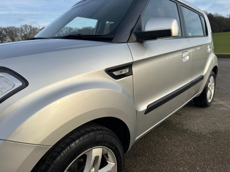 KIA SOUL