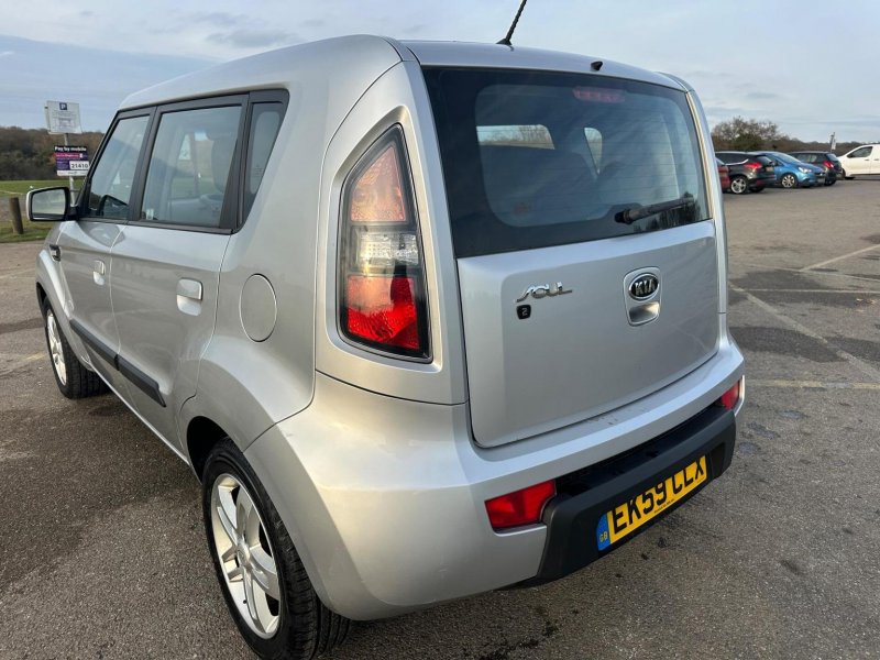 KIA SOUL