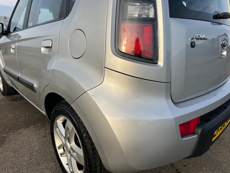 KIA SOUL