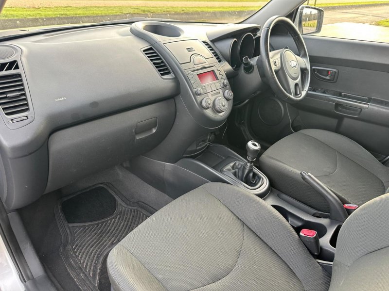 KIA SOUL