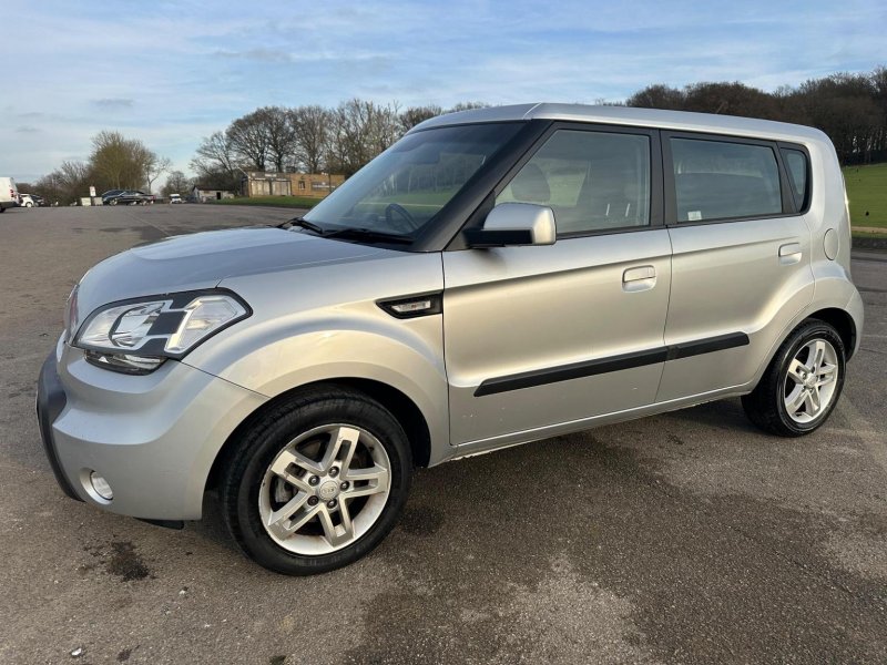 KIA SOUL