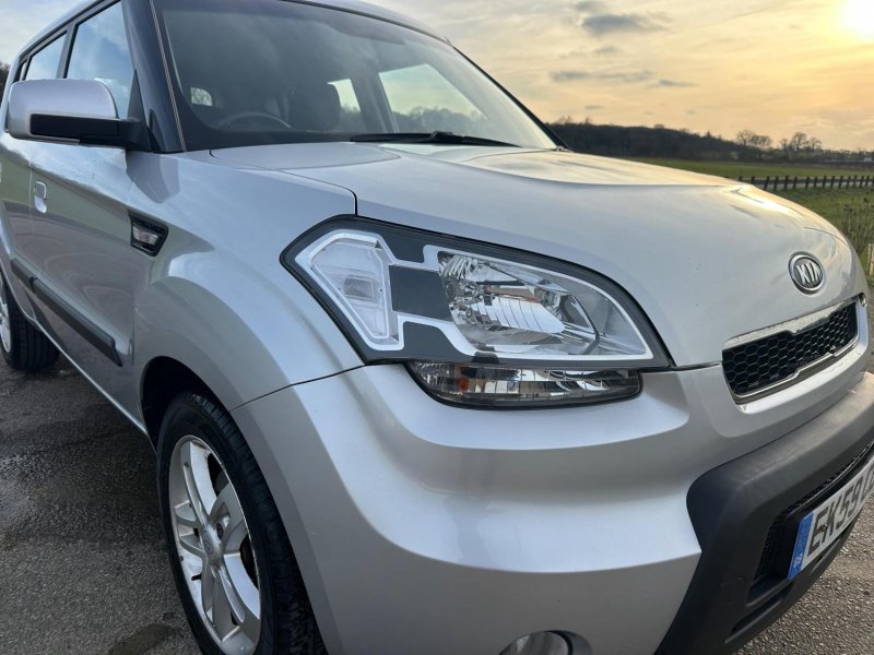 KIA SOUL